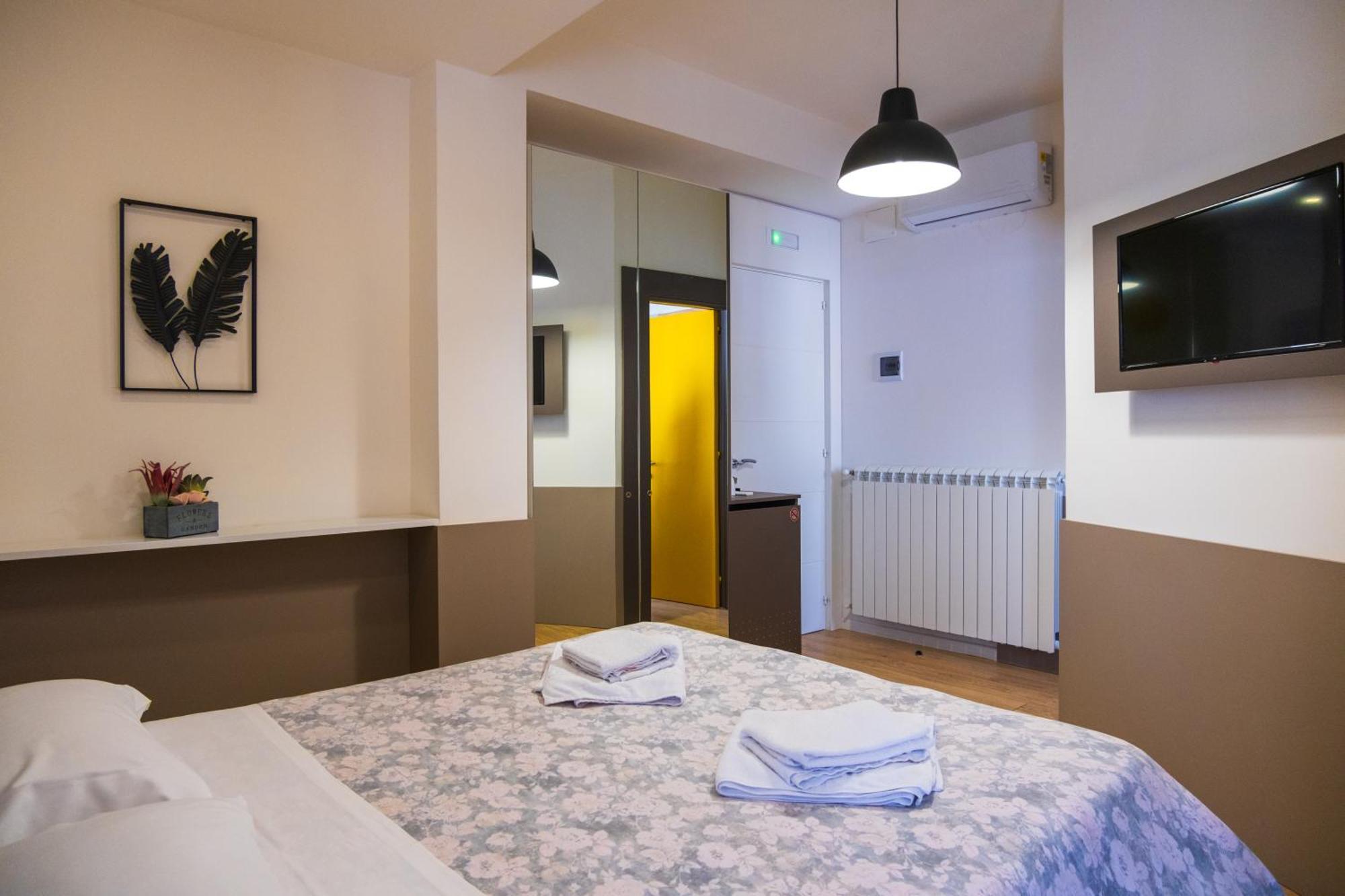 Avezzano 3E60 Hotel Ngoại thất bức ảnh